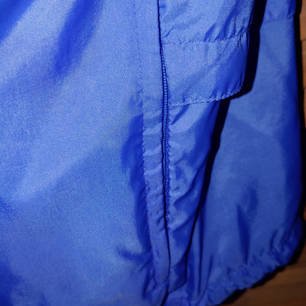 Vintage Nike Windbreaker - Picture 4 of 11